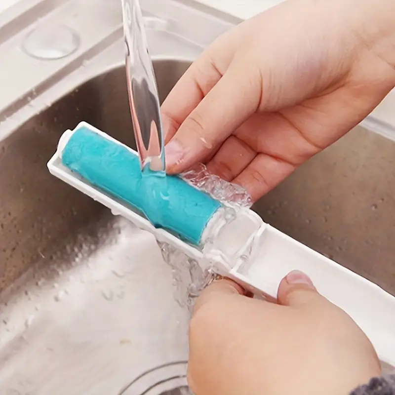 ✨ Washable Hair Sticky Clothes Roller (2pcs + Free Gift Included) - Image 2