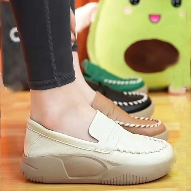 Retro Women’s Soft Leather Loafers – Comfort Meets Elegance - Image 5