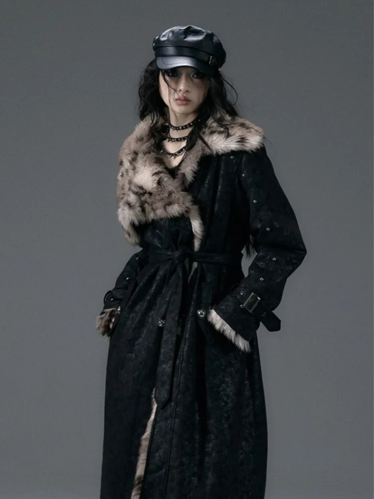 Reversible Leopard Pattern Black Coat with Studs Design (+Free Gift Included) - Image 5