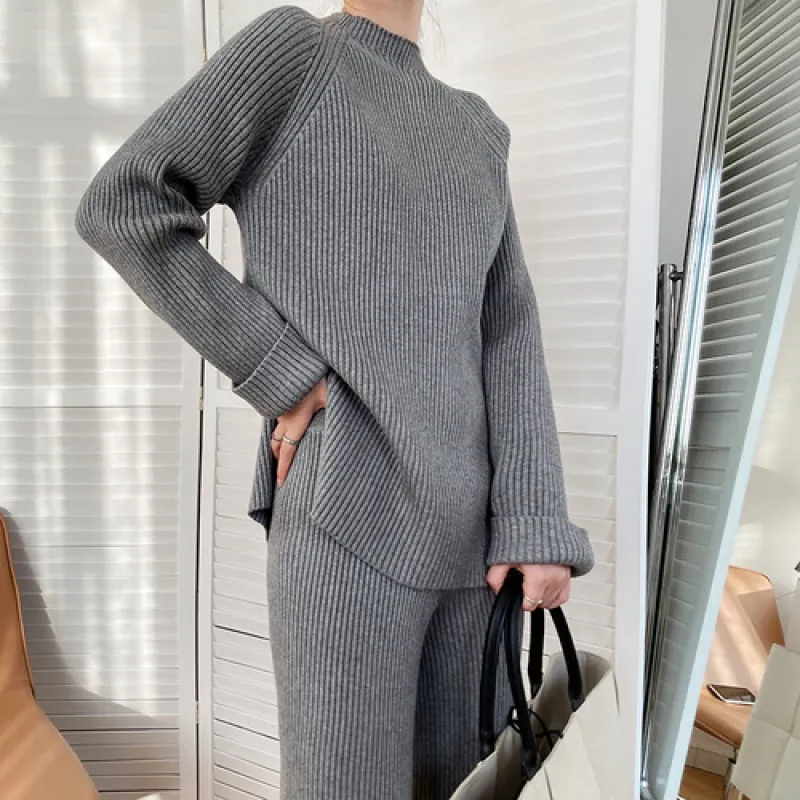Women’s Two-Piece Knitted Set – Wide-Leg Pants and Sweater Top - Image 5